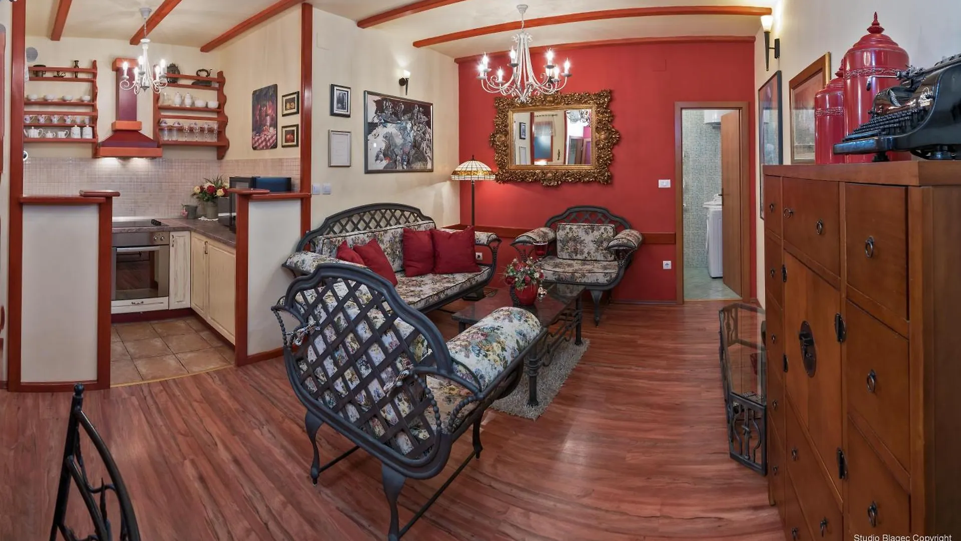 Emperor'S Suites Split