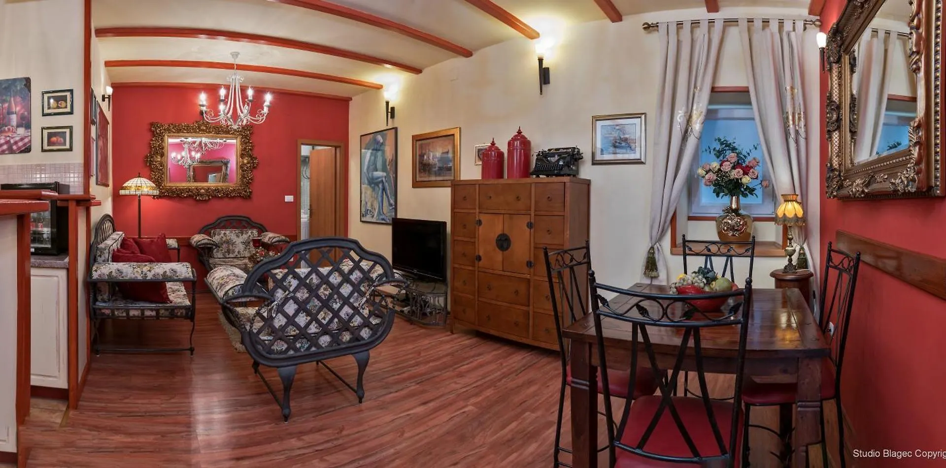 Apartment Emperor'S Suites Split